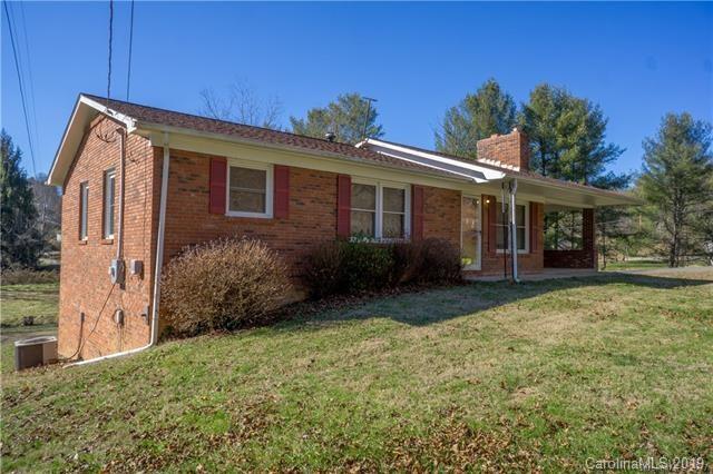 8 Parham Road Leicester NC 28748