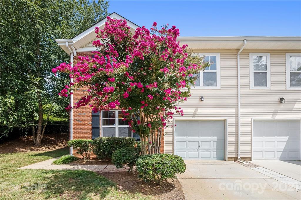 10815 Princeton Village Drive Charlotte NC 28277