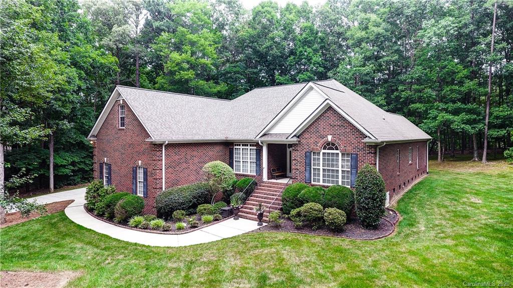 4620 Sawgrass Court Denver NC 28037