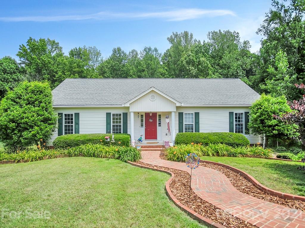 1590 Pine Creek Road Gastonia NC 28056