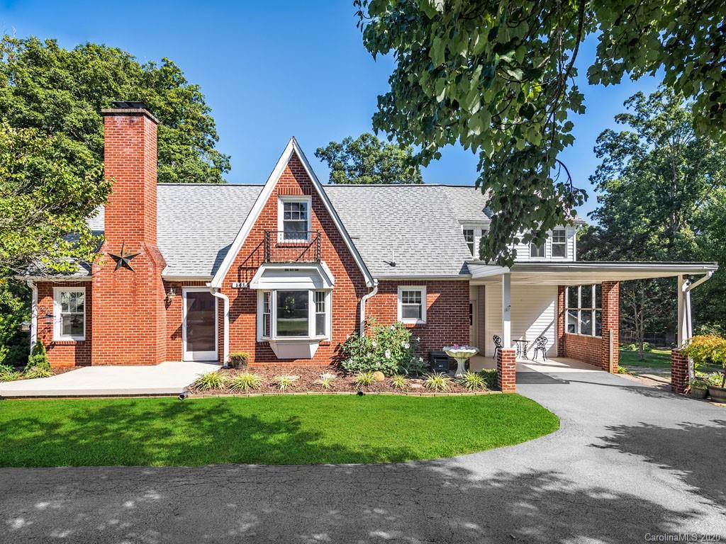 843 Sand Hill Road Asheville NC 28806