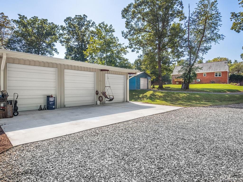 843 Sand Hill Road Asheville NC 28806