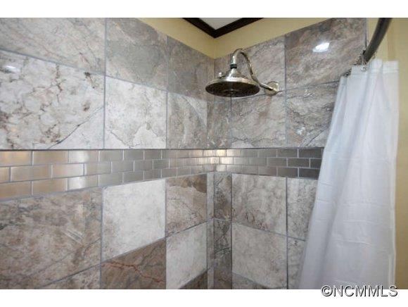 215 Summit Street Asheville NC 28803