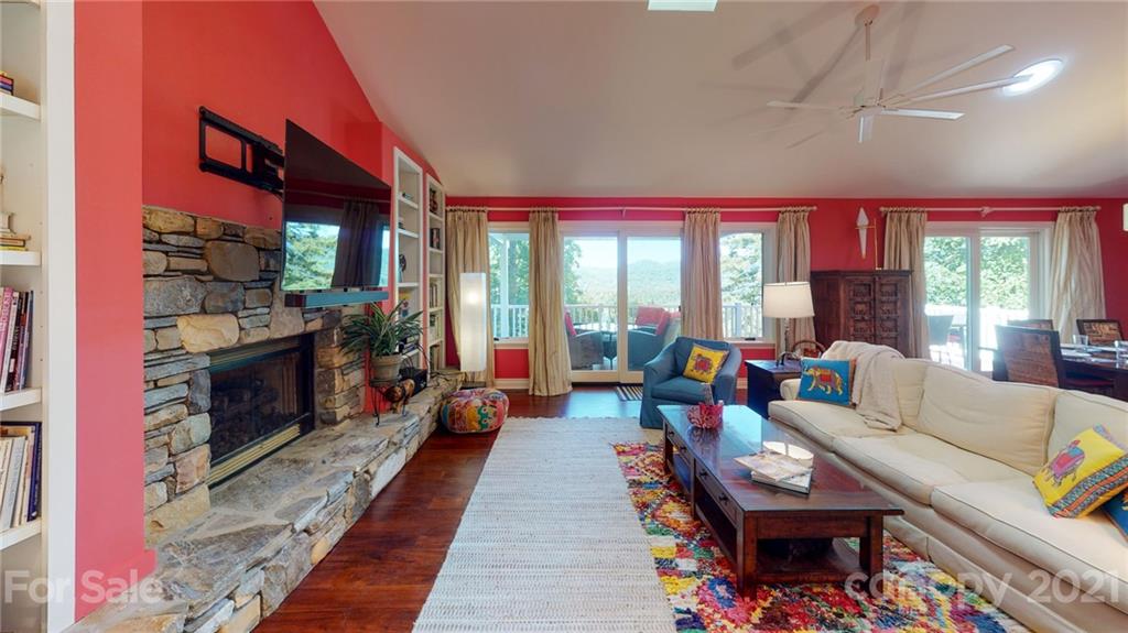 1 Hampton Parish Asheville NC 28805