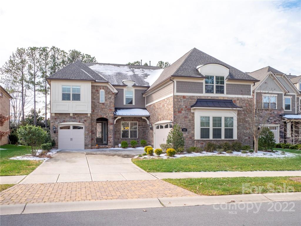 1727 Maple Oak Drive Charlotte NC 28270