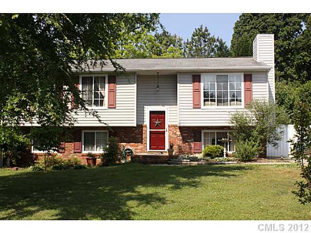2011 Applegate Drive Concord NC 28027