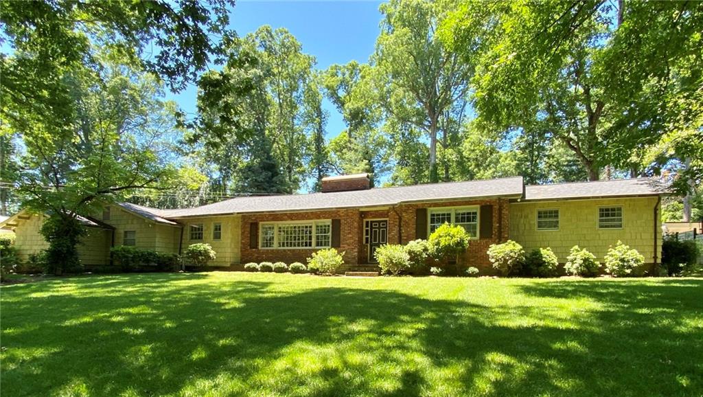 1035 15th Avenue NW Hickory NC 28601