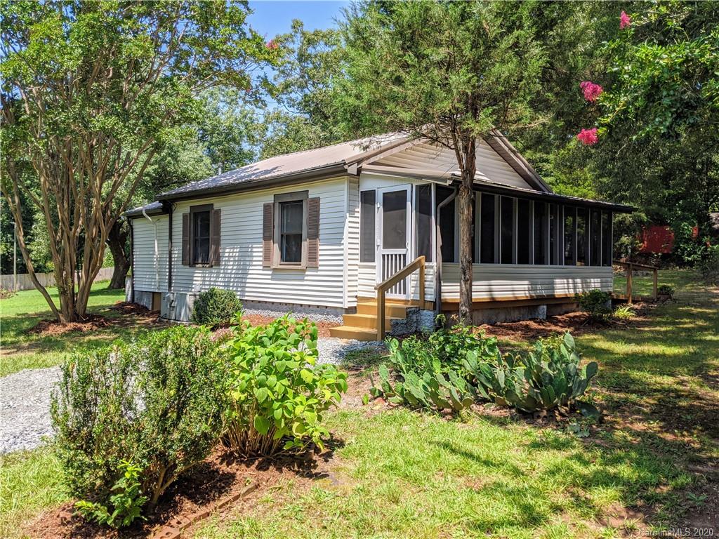 786 Washington Street Forest City NC 28043
