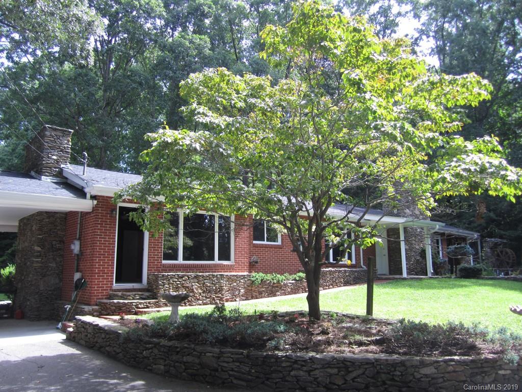 245 Rush Road Clyde NC 28721
