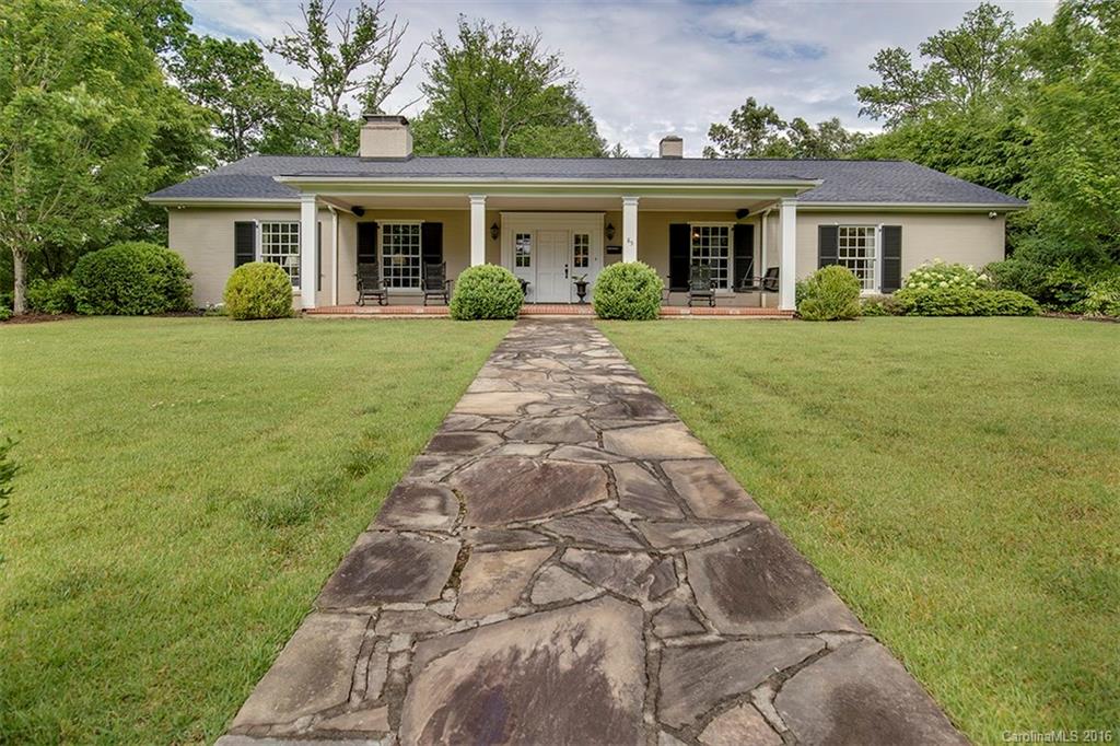 85 Maple Street Brevard NC 28712