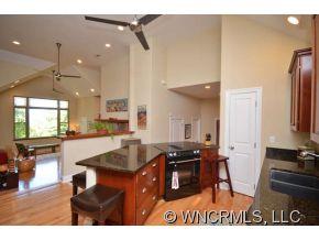 40 Hillary Drive Asheville NC 28804
