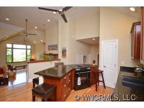 40 Hillary Drive Asheville NC 28804