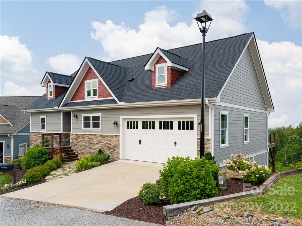 7 Scenic Mountain Drive Weaverville NC 28787