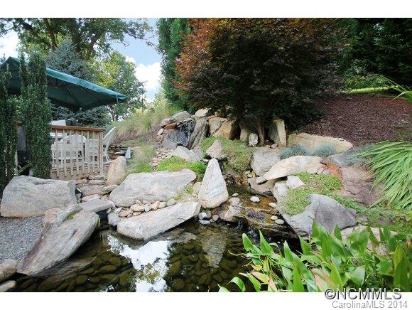 129 Farm Valley Court Weaverville NC 28787