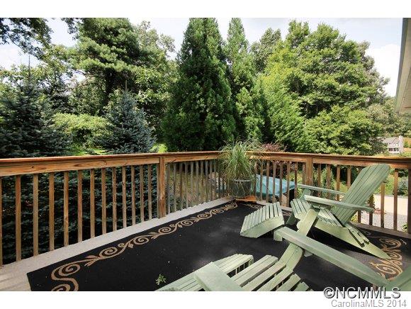 129 Farm Valley Court Weaverville NC 28787