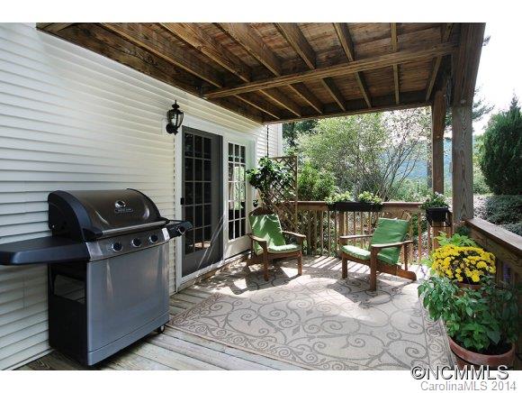 129 Farm Valley Court Weaverville NC 28787