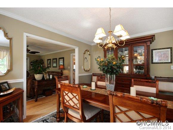 129 Farm Valley Court Weaverville NC 28787