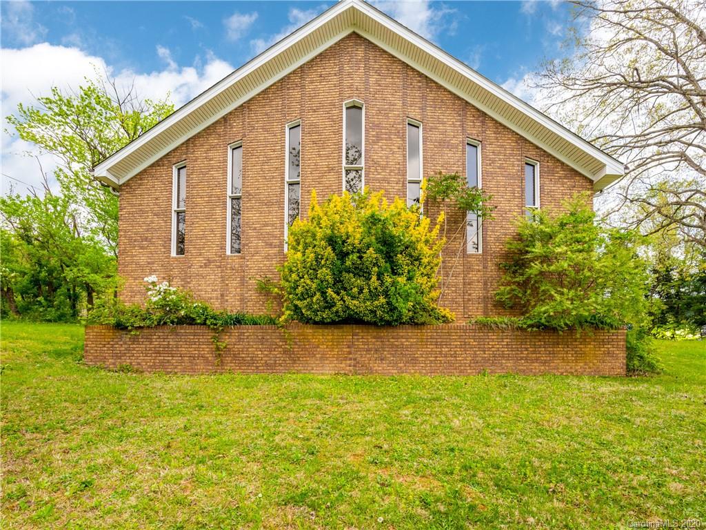 134 School Road E Asheville NC 28803