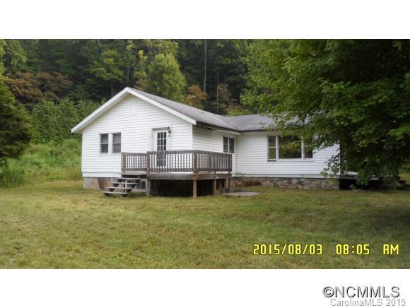 653 Turkey Creek Road Clyde NC 28721