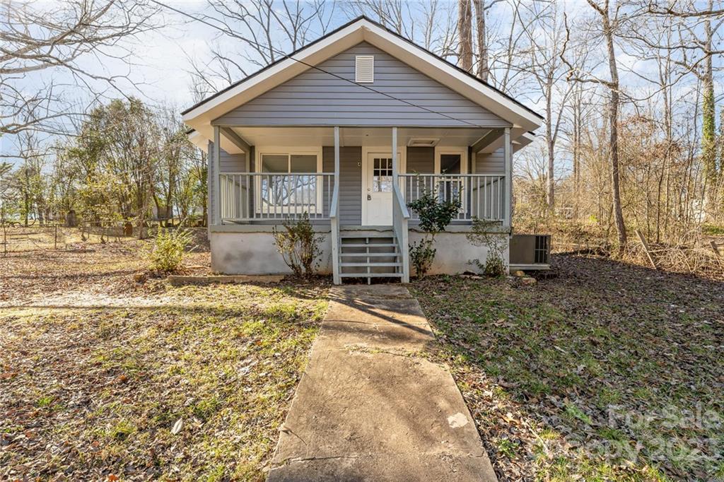 4 S Coulter Avenue Newton NC 28658