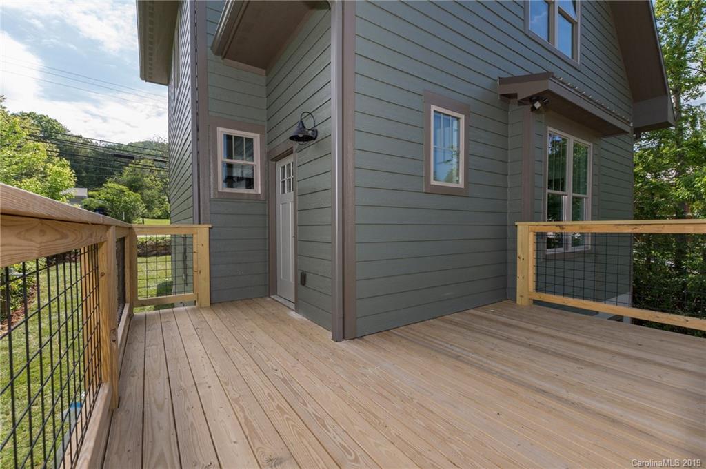 214 N Main Street Weaverville NC 28787
