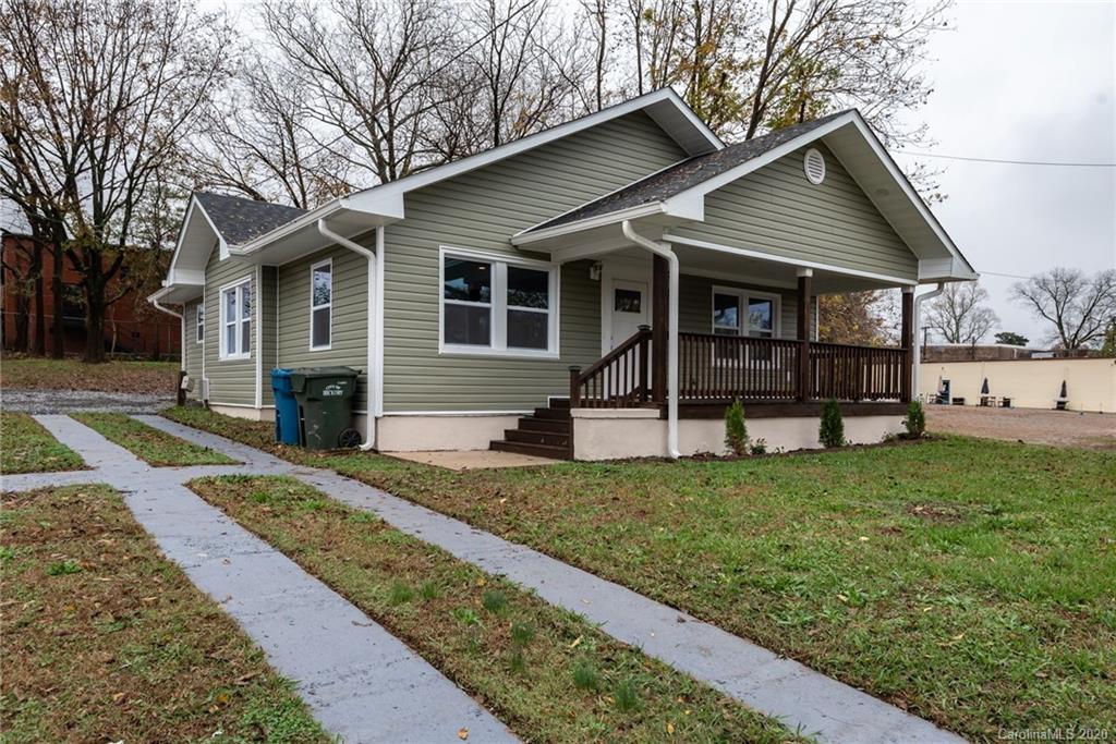 762 1st Avenue Sw Hickory NC 28602