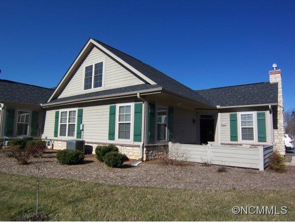 299 Summerfield Place Flat Rock NC 28731