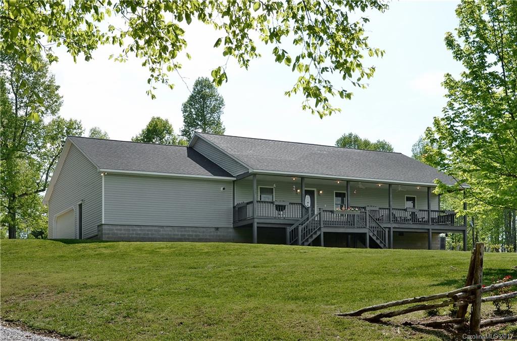 251 Henderson Boulevard Zirconia NC 28790