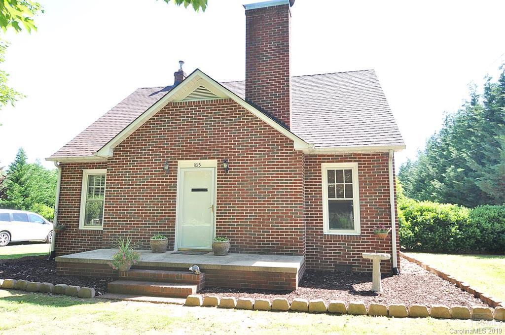 1015 33rd Street Sw Hickory NC 28602