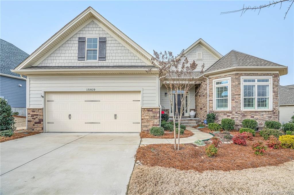 15819 Vale Ridge Drive Charlotte NC 28278