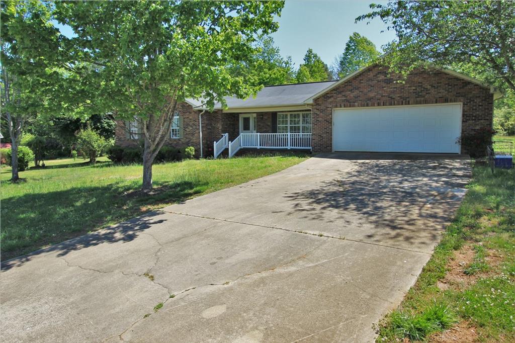 5179 Cedar Bark Lane Hickory NC 28602