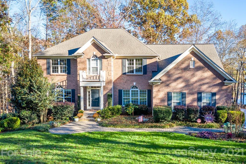 4540 Island Waters Drive Denver NC 28037