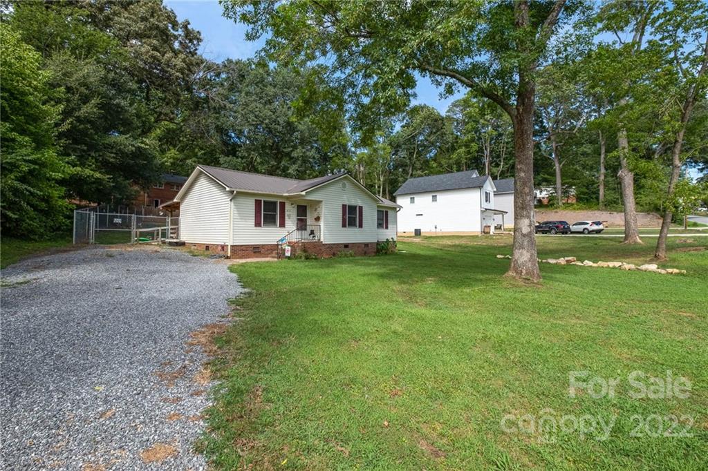 612 W Main Street Extension Lincolnton NC 28092
