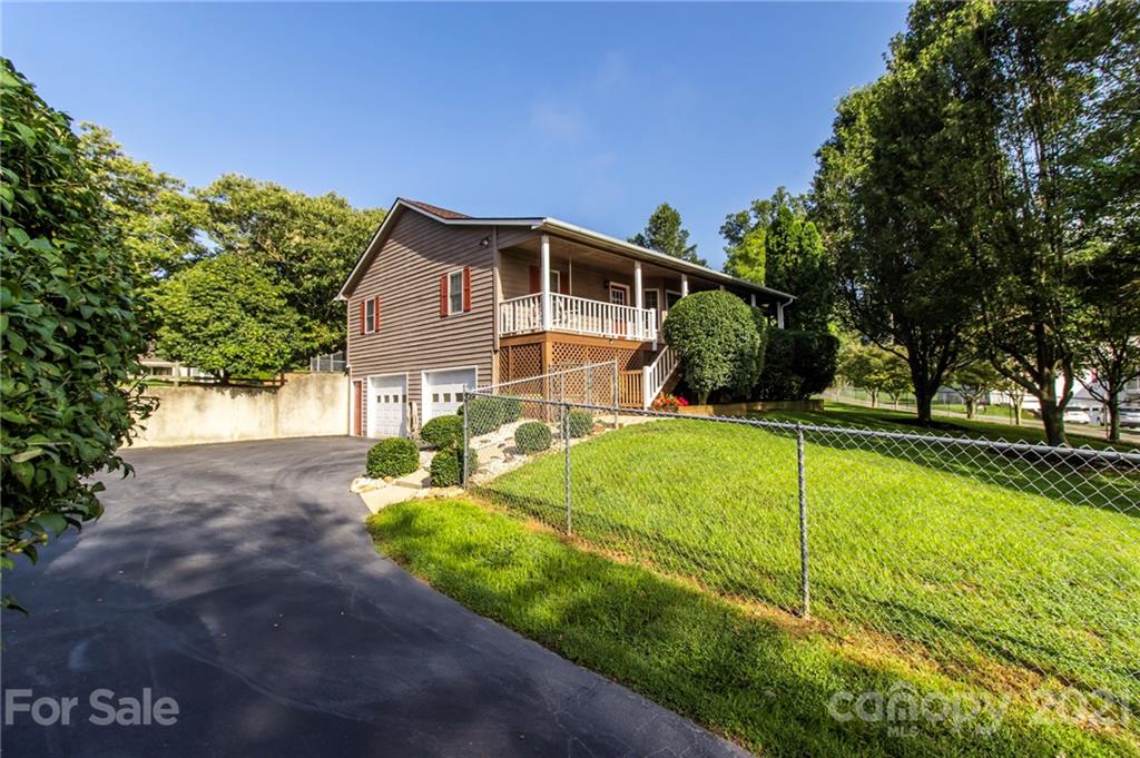 2 Sheldon Lane Arden NC 28704