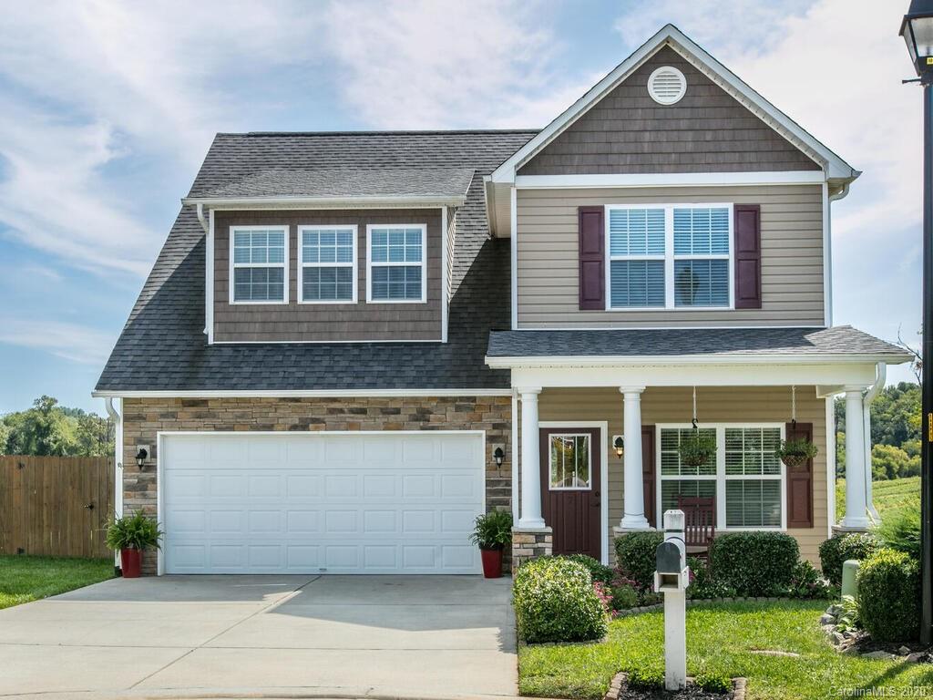 7 Maxim Court Arden NC 28704