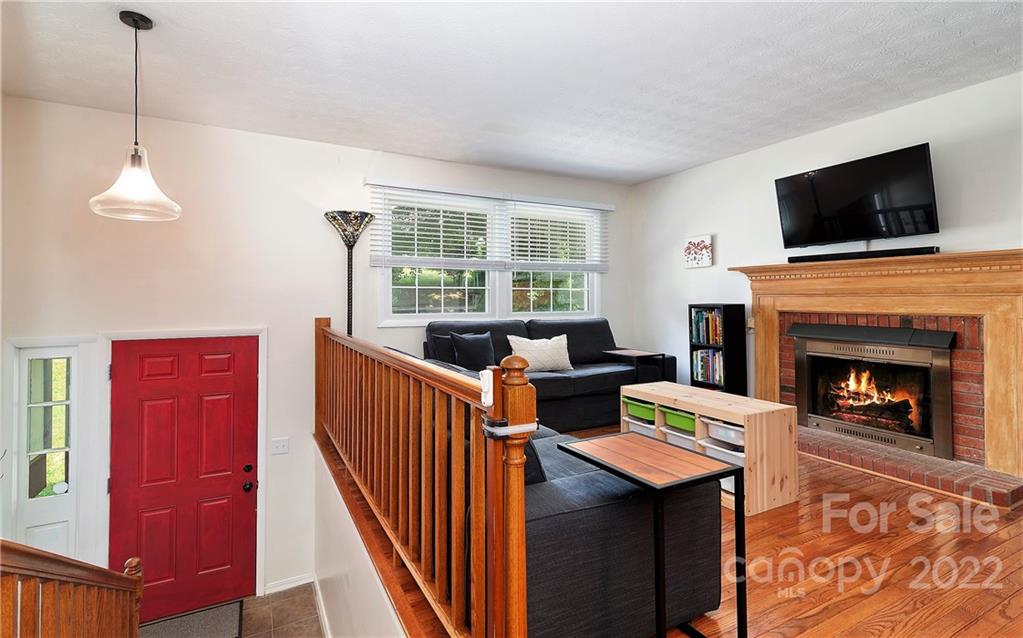 157 Jarvis Street Waynesville NC 28786