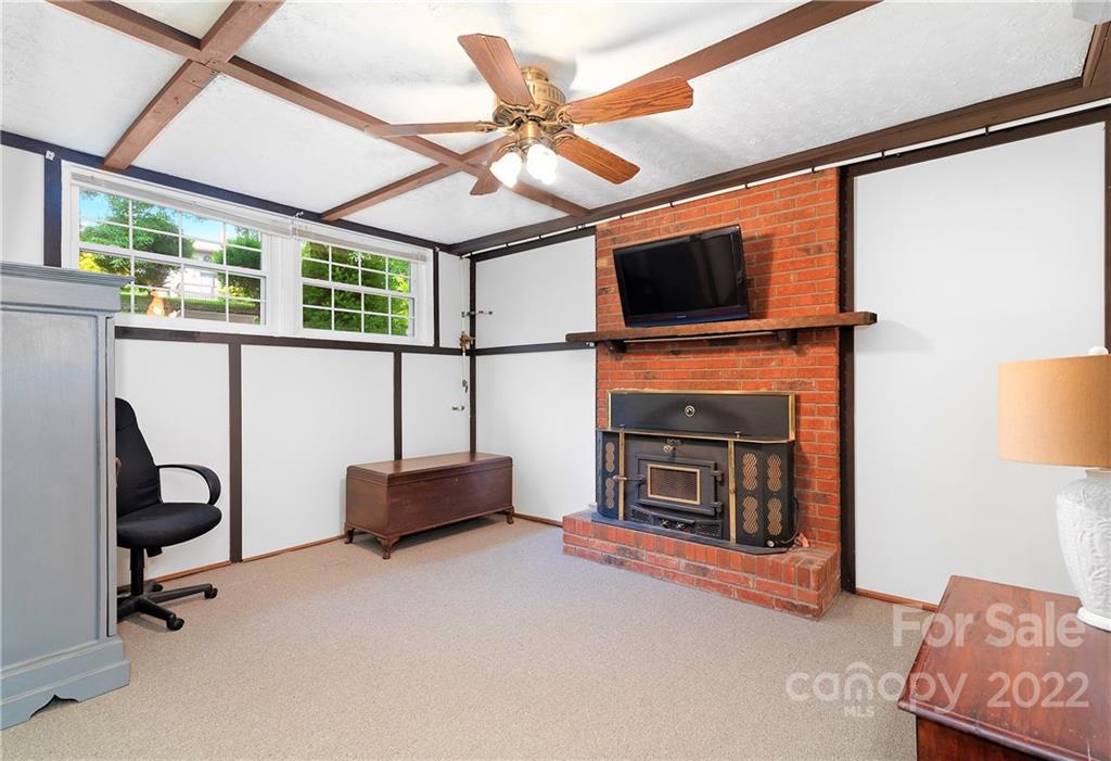 157 Jarvis Street Waynesville NC 28786