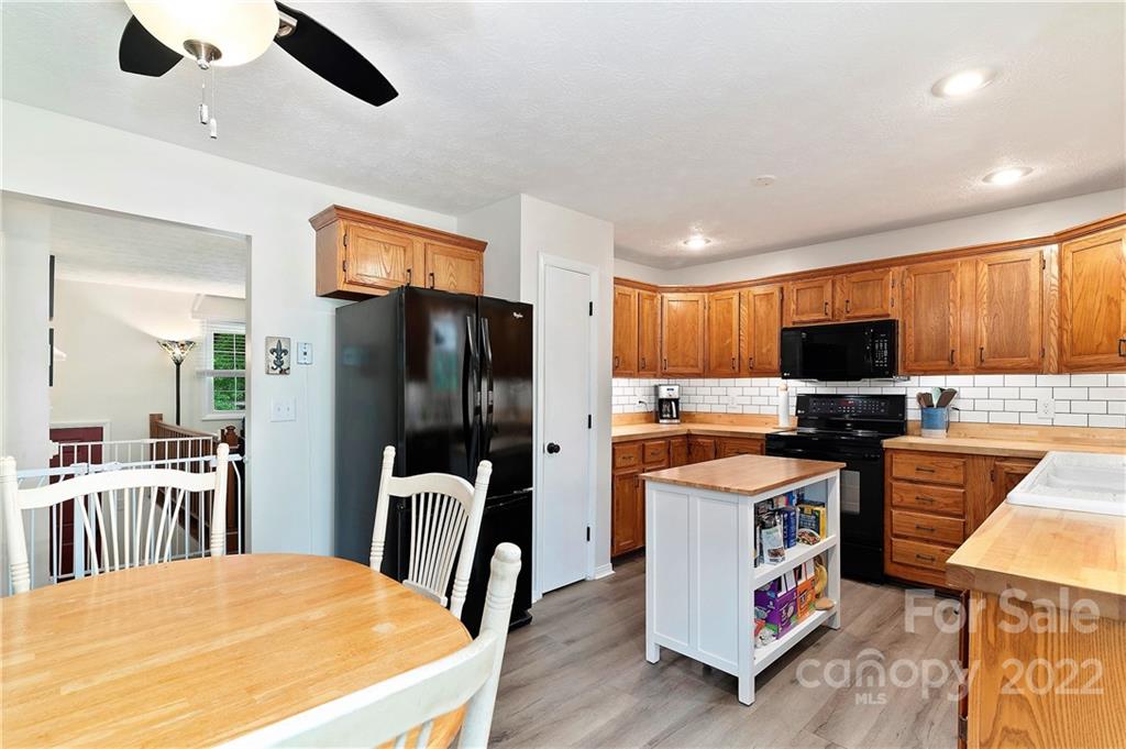 157 Jarvis Street Waynesville NC 28786