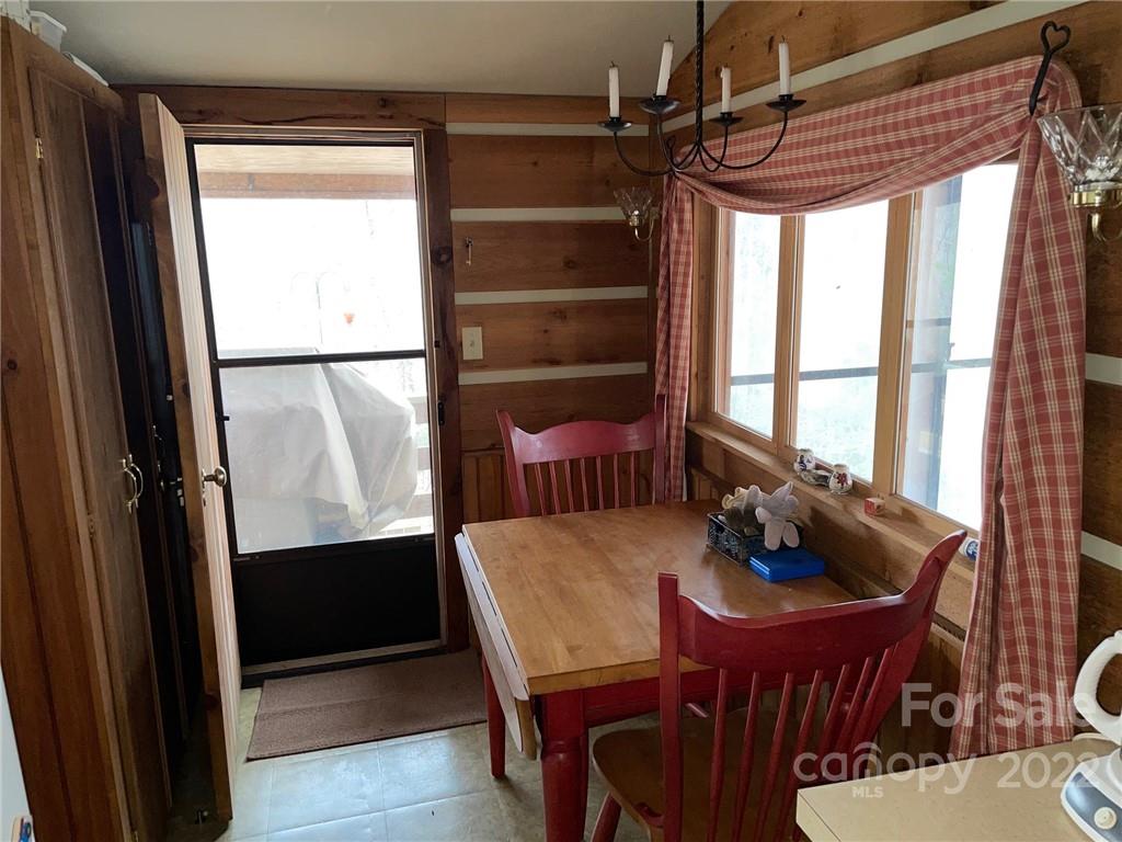 3024 Cane Creek Road Bakersville NC 28705