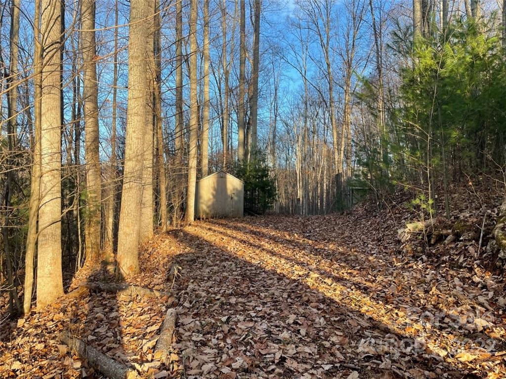 3024 Cane Creek Road Bakersville NC 28705