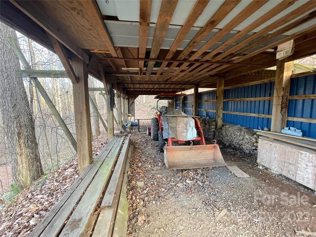 3024 Cane Creek Road Bakersville NC 28705