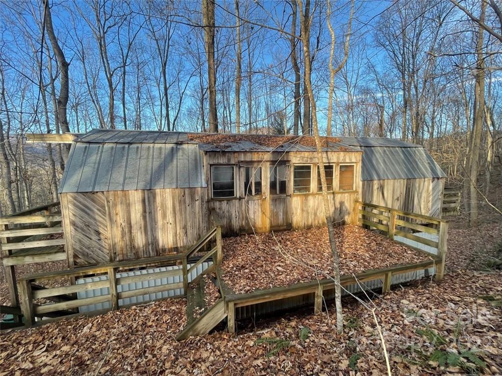 3024 Cane Creek Road Bakersville NC 28705