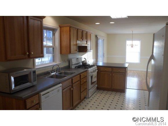 3 Hampton Lane Weaverville NC 28787