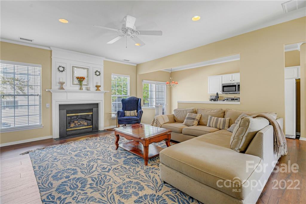 7124 Beverly Springs Drive Charlotte NC 28270