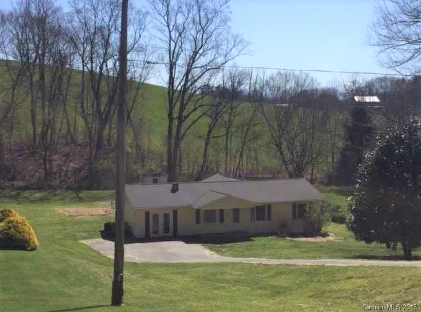660 Forest Street Mars Hill NC 28754
