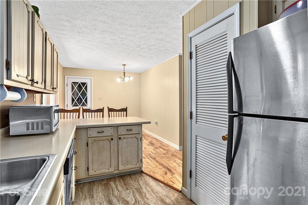 49 Corvette Drive Candler NC 28715