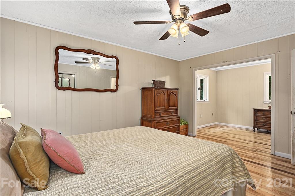 49 Corvette Drive Candler NC 28715