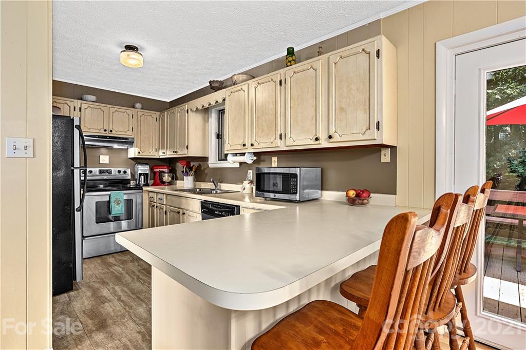 49 Corvette Drive Candler NC 28715