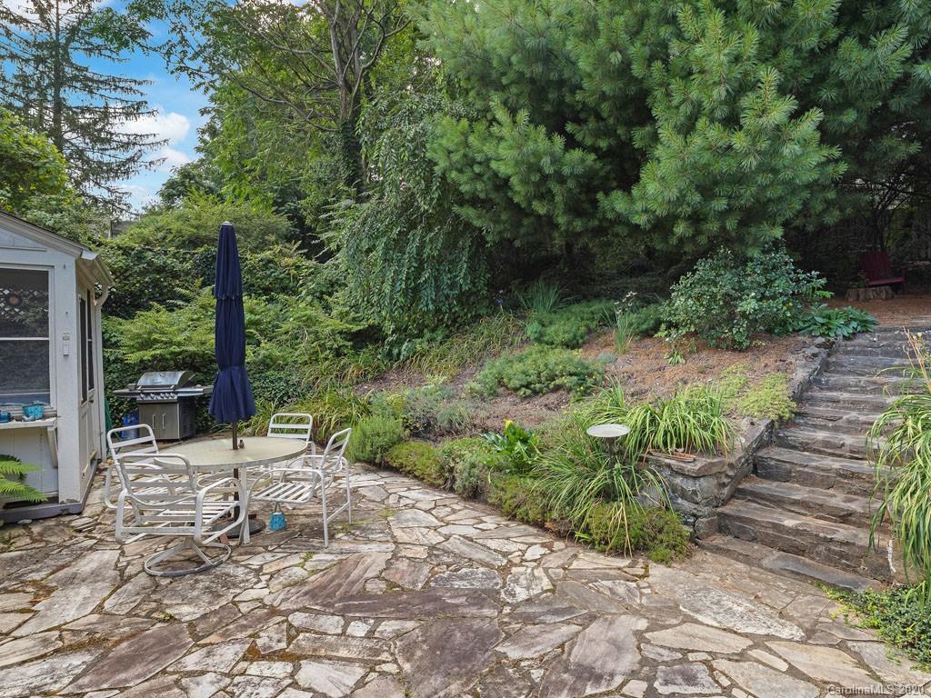 10 Mount Vernon Place Asheville NC 28804
