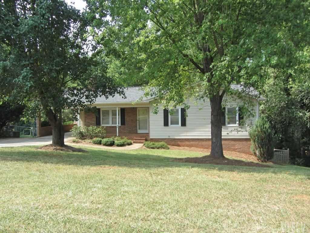 1362 Prince Street Hickory NC 28602